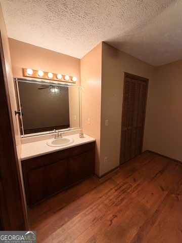 524 Williams Road, Lagrange, GA 30240