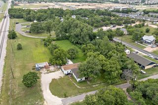 103 E Willis ST, Leander, TX 78641