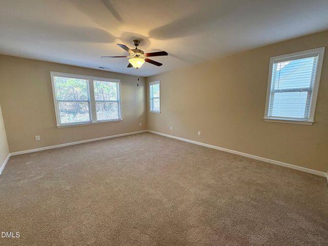 336 Duchart Lane, Fuquay Varina, NC 27526