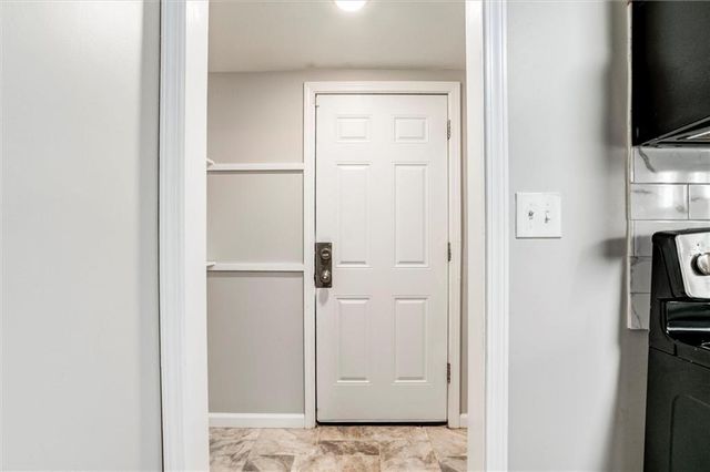 2409 Chestnut Avenue, Kansas City, MO 64127