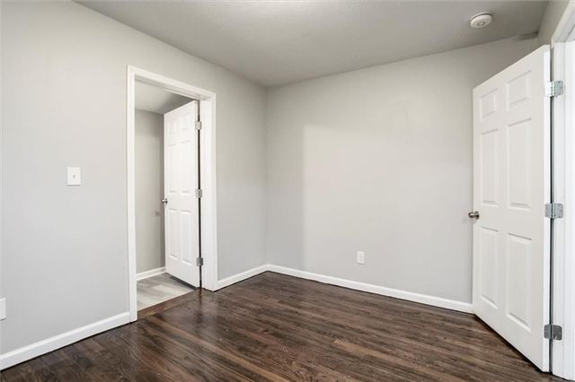 2409 Chestnut Avenue, Kansas City, MO 64127