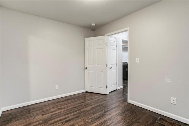 2409 Chestnut Avenue, Kansas City, MO 64127