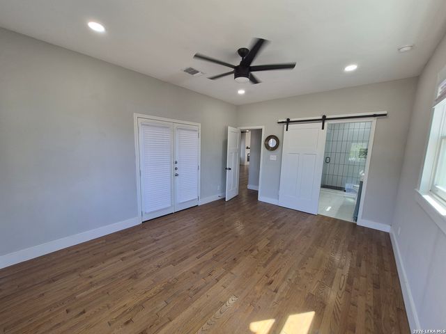 319 burleson, San Antonio, TX 78202