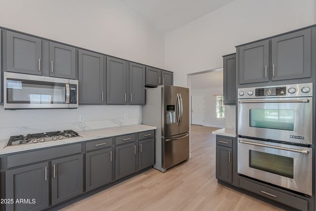 13305 W COLTER Street, Litchfield Park, AZ 85340