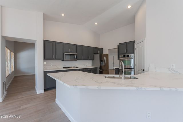 13305 W COLTER Street, Litchfield Park, AZ 85340