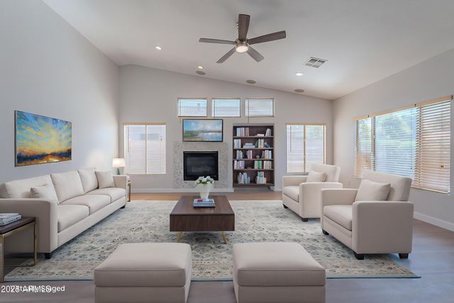 13305 W COLTER Street, Litchfield Park, AZ 85340