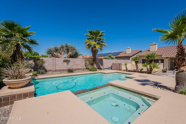 13305 W COLTER Street, Litchfield Park, AZ 85340