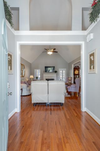 2435 Chimney Lake Circle, Soddy Daisy, TN 37379