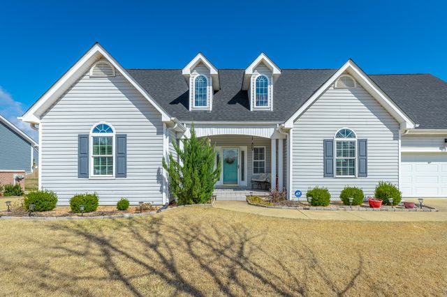 2435 Chimney Lake Circle, Soddy Daisy, TN 37379