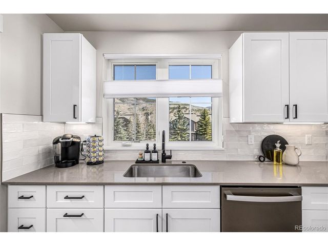 96 Fish Hawk Way, Silverthorne, CO 80498