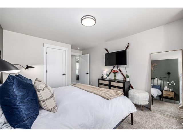 96 Fish Hawk Way, Silverthorne, CO 80498