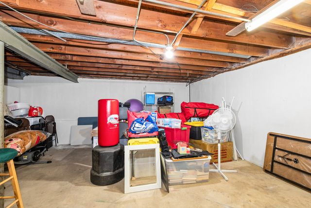 2809 Forest Lane, Lansing, IL 60438