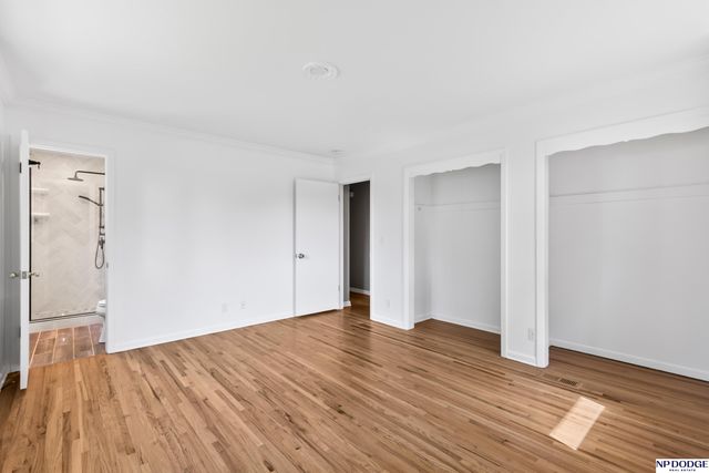 9911 Pasadena Avenue, Omaha, NE 68124