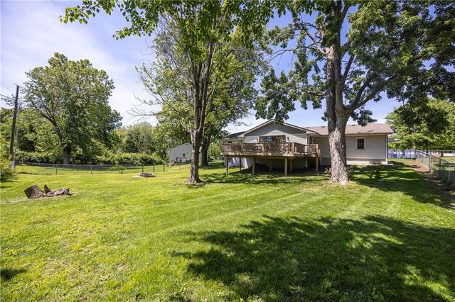 6603 N Grand Avenue, Kansas City, MO 64118