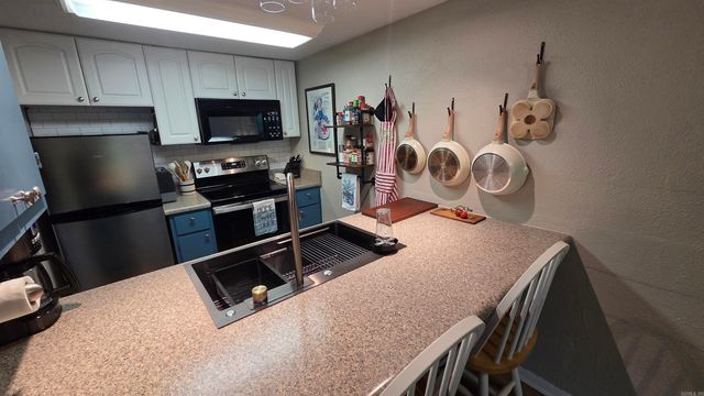 601 Dave Creek Parkway 82, Fairfield Bay, AR 72088