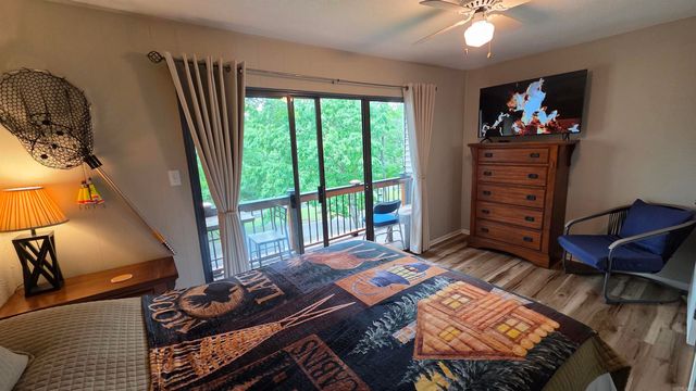 601 Dave Creek Parkway 82, Fairfield Bay, AR 72088