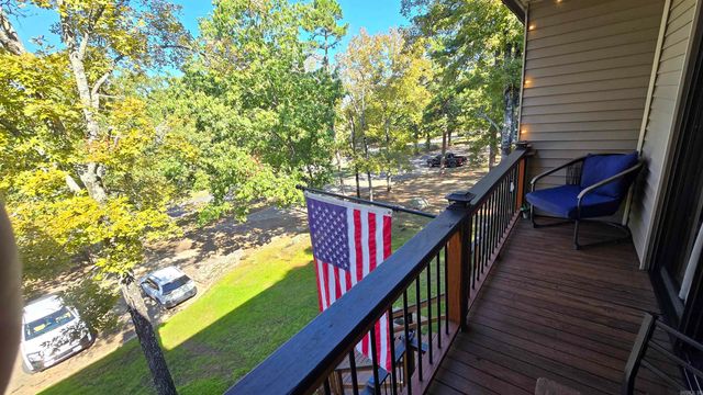 601 Dave Creek Parkway 82, Fairfield Bay, AR 72088