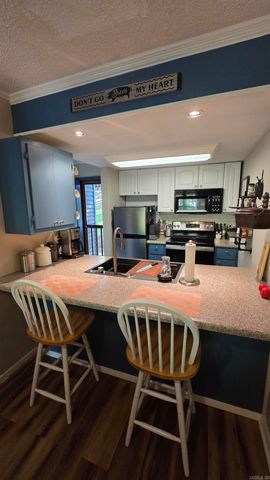 601 Dave Creek Parkway 82, Fairfield Bay, AR 72088