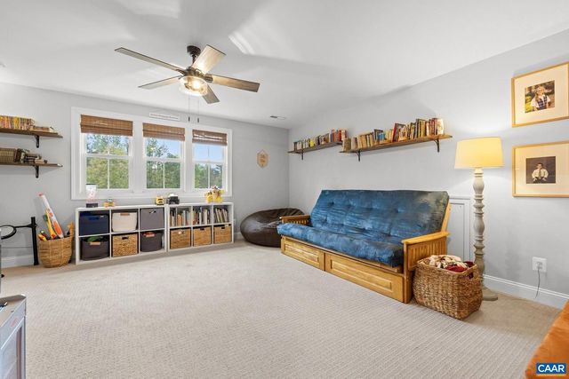 271 TWO RIVERS DR, Troy, VA 22974