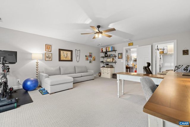 271 TWO RIVERS DR, Troy, VA 22974
