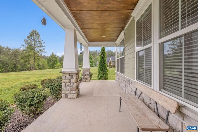271 TWO RIVERS DR, Troy, VA 22974