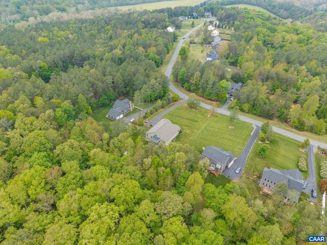 271 TWO RIVERS DR, Troy, VA 22974