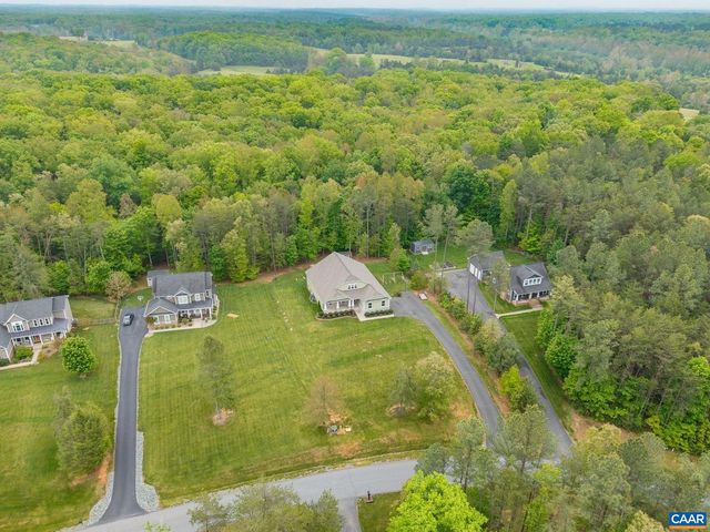 271 TWO RIVERS DR, Troy, VA 22974