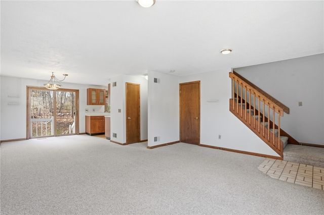 53 Kristee Circle, West Warwick, RI 02893