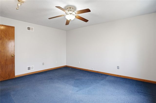 53 Kristee Circle, West Warwick, RI 02893