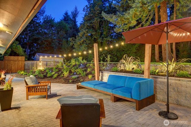 12631 94th Avenue NE, Kirkland, WA 98034