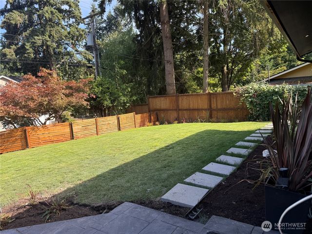 12631 94th Avenue NE, Kirkland, WA 98034