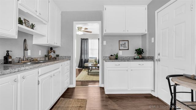 904 A Street NW, Ardmore, OK 73401