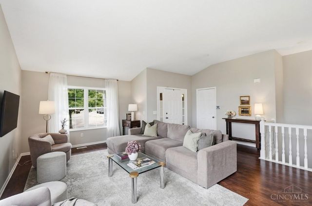 9698 Fallsridge Court, Springfield Twp., OH 45231