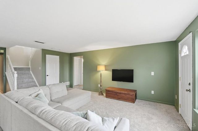9698 Fallsridge Court, Springfield Twp., OH 45231