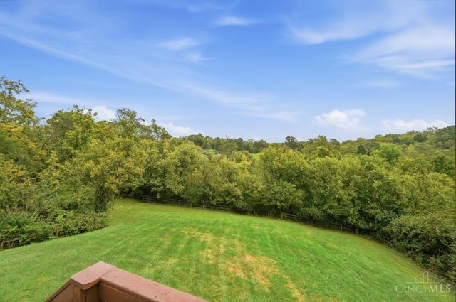 9698 Fallsridge Court, Springfield Twp., OH 45231