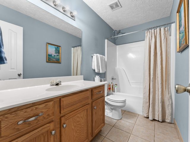 1428 Eastwoods Dr, Murfreesboro, TN 37130
