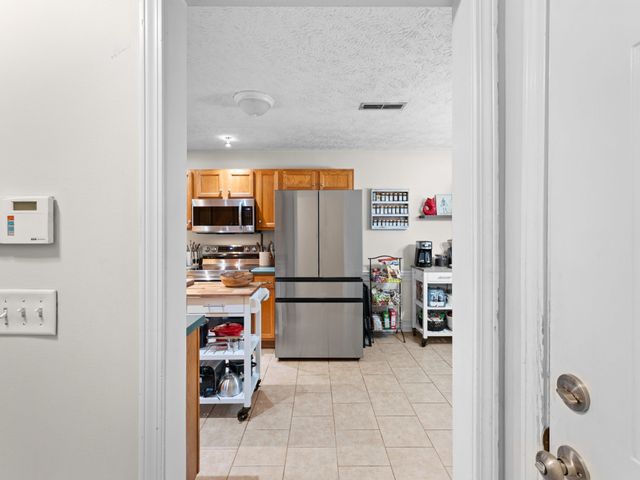 1428 Eastwoods Dr, Murfreesboro, TN 37130