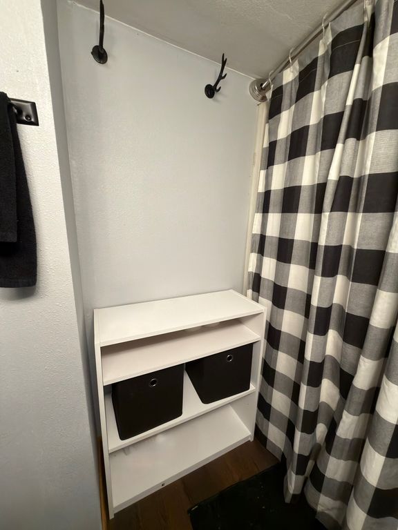 Image 20 of property listing at 2878 Lazy Acre Road, Odin, IL 62870