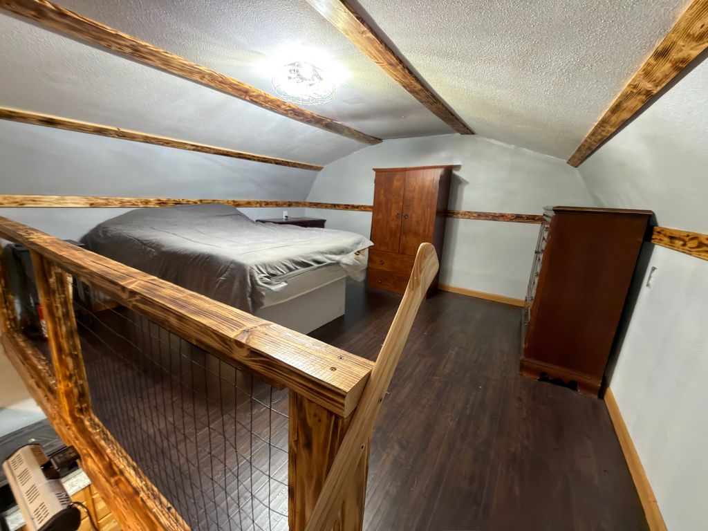 Image 24 of property listing at 2878 Lazy Acre Road, Odin, IL 62870