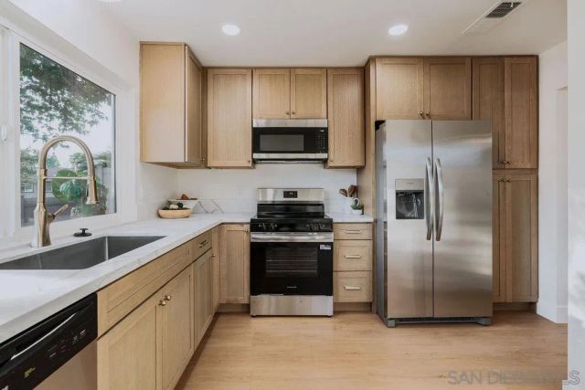 17340 Caminito Canasto, San Diego, CA 92127