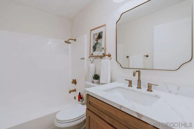 17340 Caminito Canasto, San Diego, CA 92127