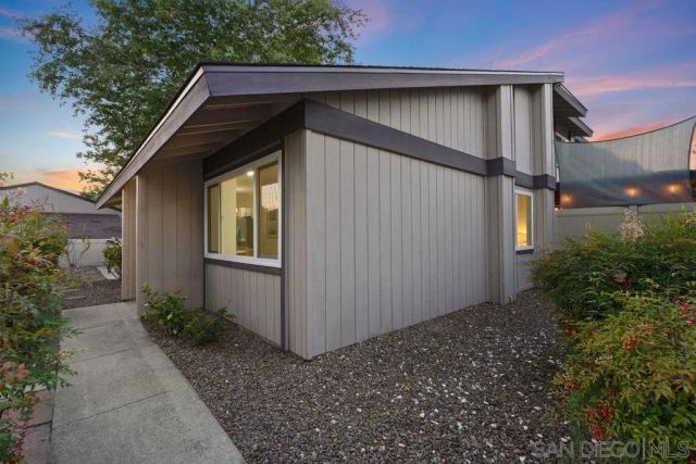 17340 Caminito Canasto, San Diego, CA 92127