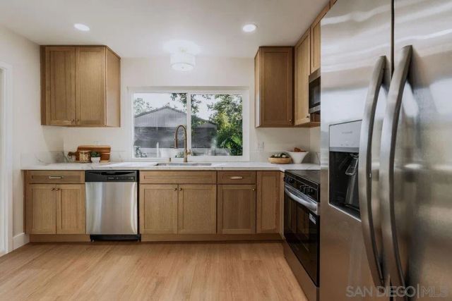 17340 Caminito Canasto, San Diego, CA 92127