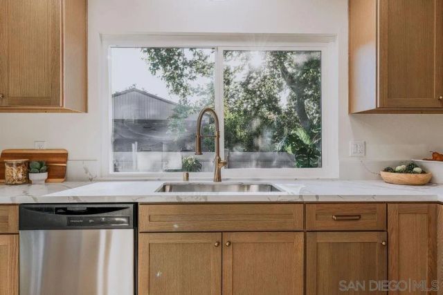17340 Caminito Canasto, San Diego, CA 92127