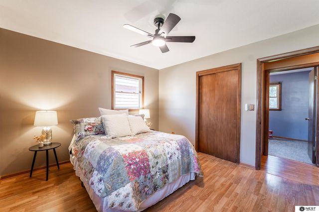 7601 Holdrege Street, Lincoln, NE 68505