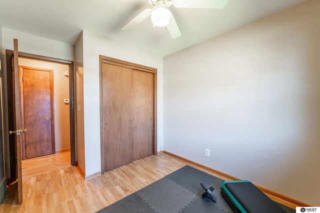 7601 Holdrege Street, Lincoln, NE 68505