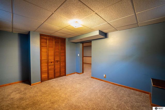 7601 Holdrege Street, Lincoln, NE 68505