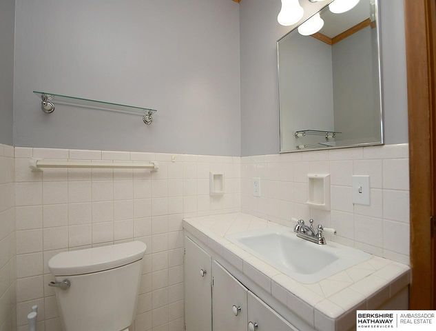 4638 Manchester Drive, Omaha, NE 68152