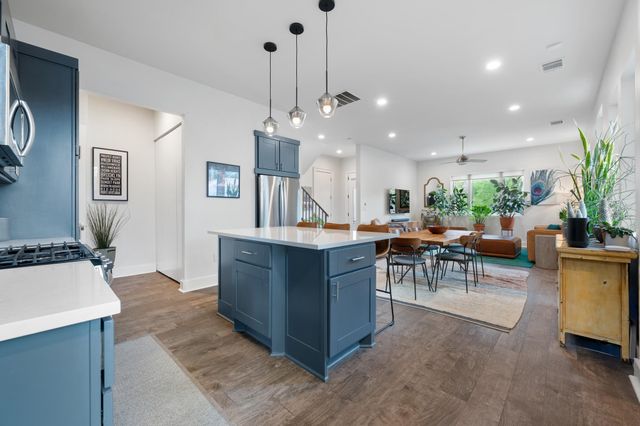 4904 Duval ST A, Austin, TX 78751