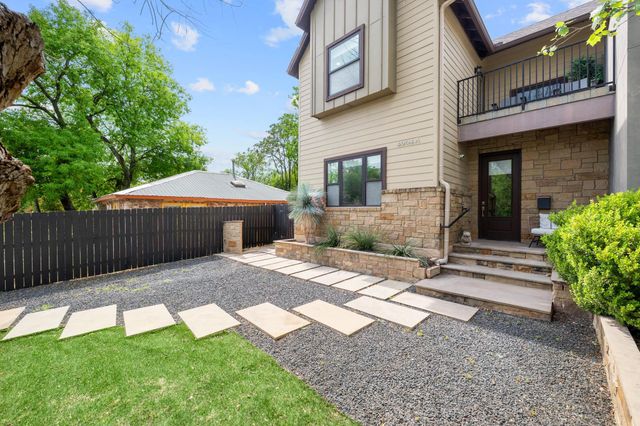 4904 Duval ST A, Austin, TX 78751